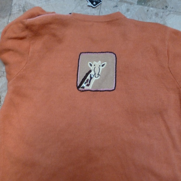 Storybook giraffe cardigan orange and browns 1x - Picture 2 of 2